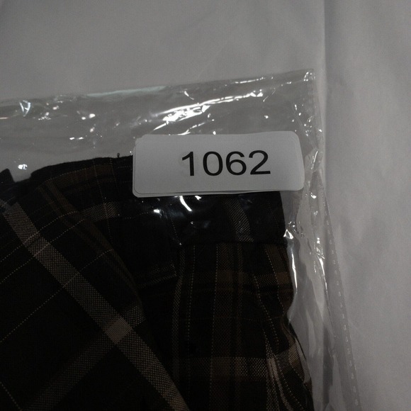 O'Neill Shorts Men's 31 Brown Plaid 11 Inch Inseam Flat Front - Picture 14 of 14